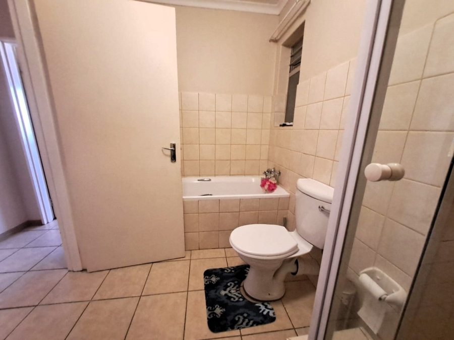 2 Bedroom Property for Sale in Pellissier Free State